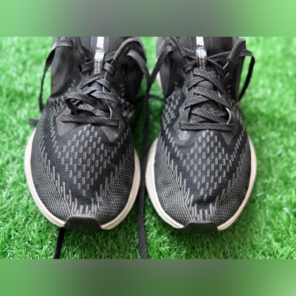 Nike Men's Black‎ Athletic Shoes Size 7